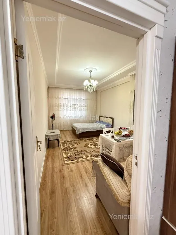 Satılır 2 otaqlı yeni tikili 70 m²