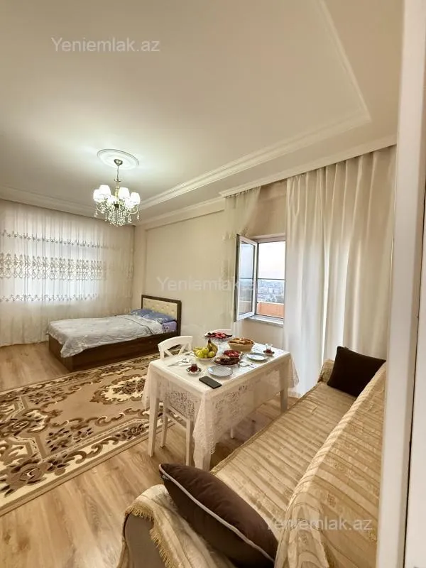 Satılır 2 otaqlı yeni tikili 70 m²