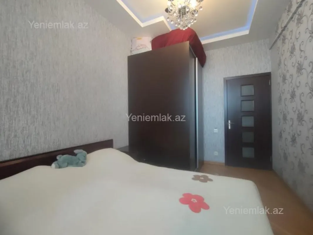 Satılır 2 otaqlı yeni tikili 60 m²