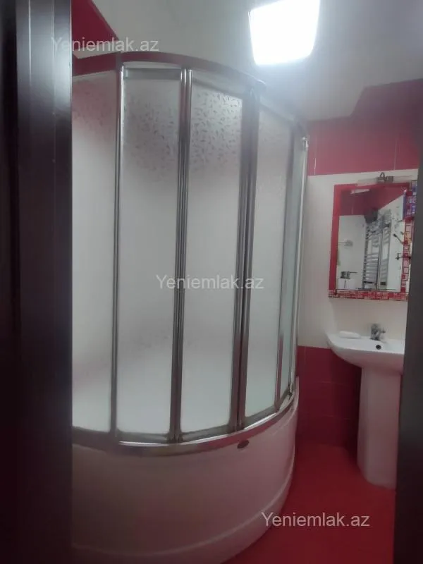 Satılır 2 otaqlı yeni tikili 60 m²