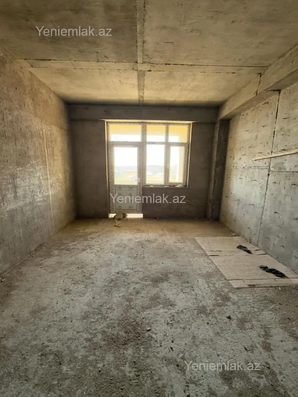Satılır 2 otaqlı yeni tikili 64 m²
