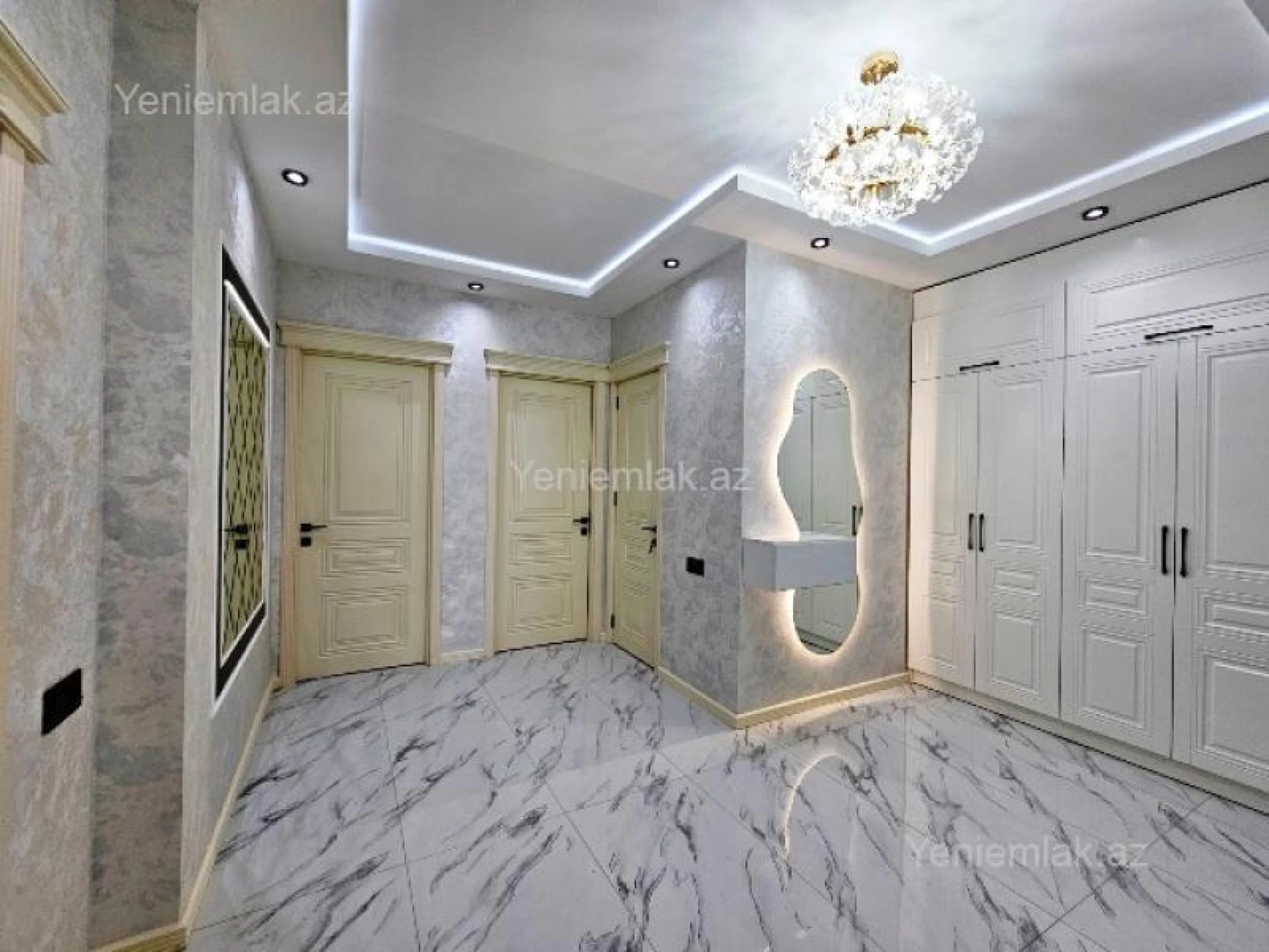 Satılır 3 otaqlı yeni tikili 141 m²