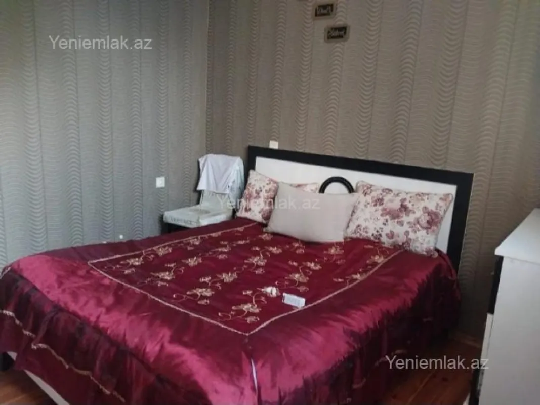 Satılır 3 otaqlı həyət evi 70 m²