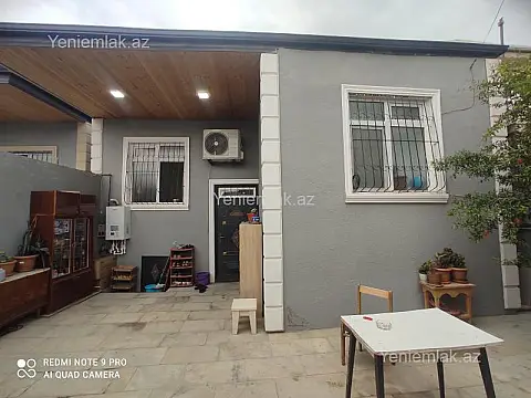 Satılır 3 otaqlı həyət evi 100 m²