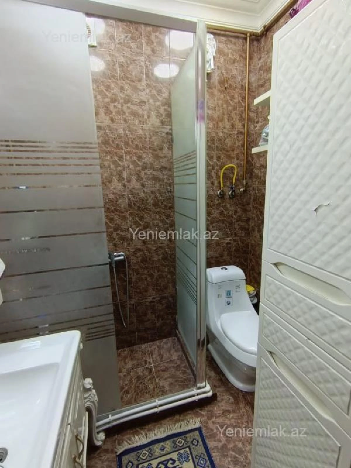 Satılır 2 otaqlı köhnə tikili 56 m²