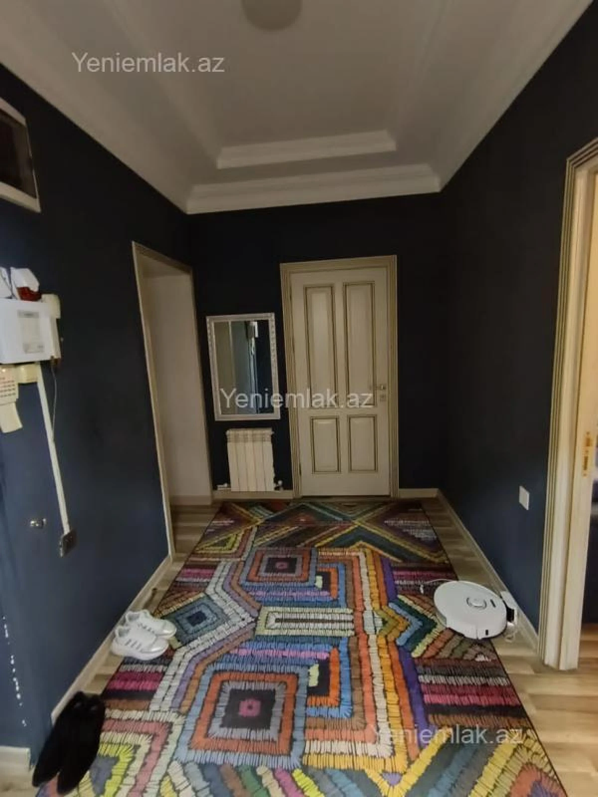 Satılır 2 otaqlı köhnə tikili 56 m²