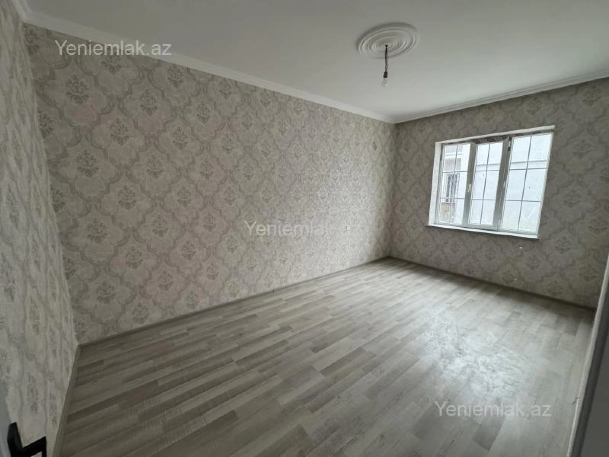 Satılır 3 otaqlı həyət evi 60 m²