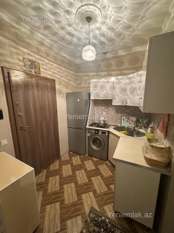 Satılır 2 otaqlı yeni tikili 42 m²