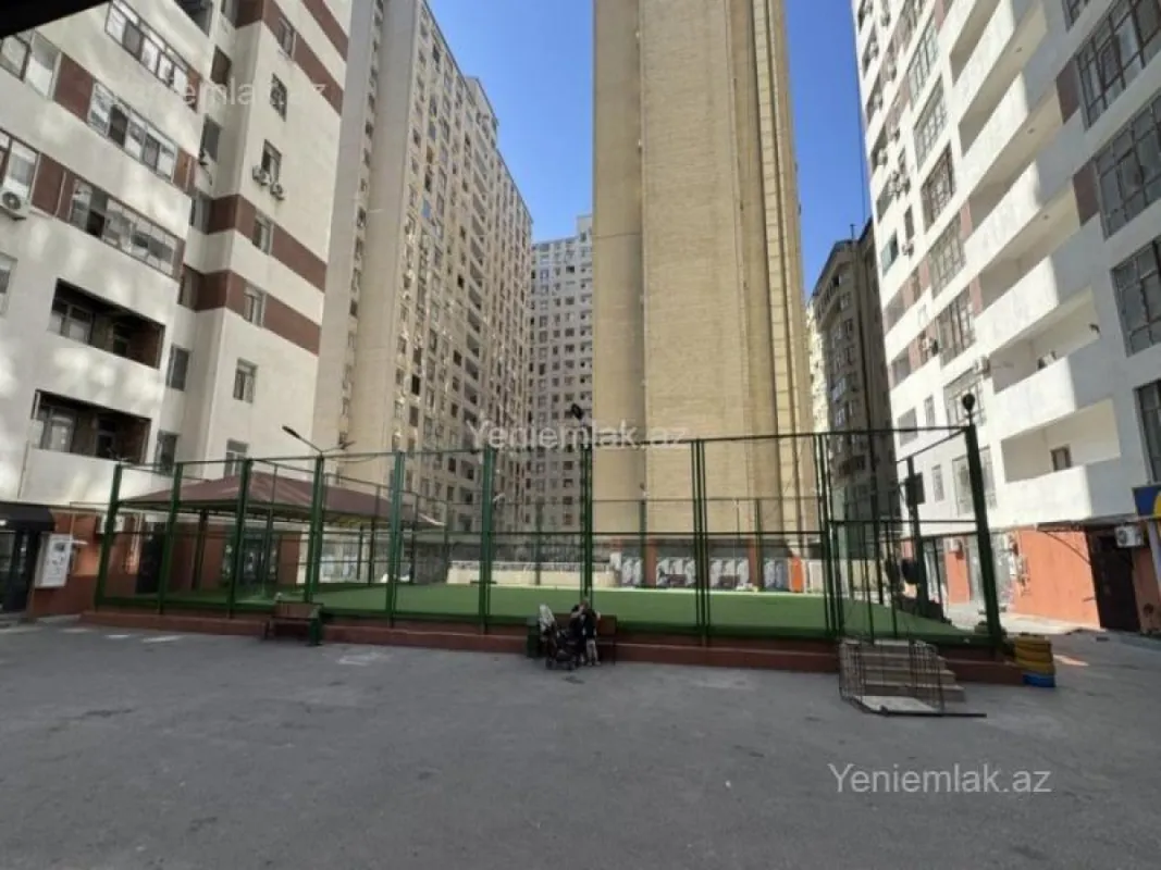 Satılır 3 otaqlı yeni tikili 127 m²