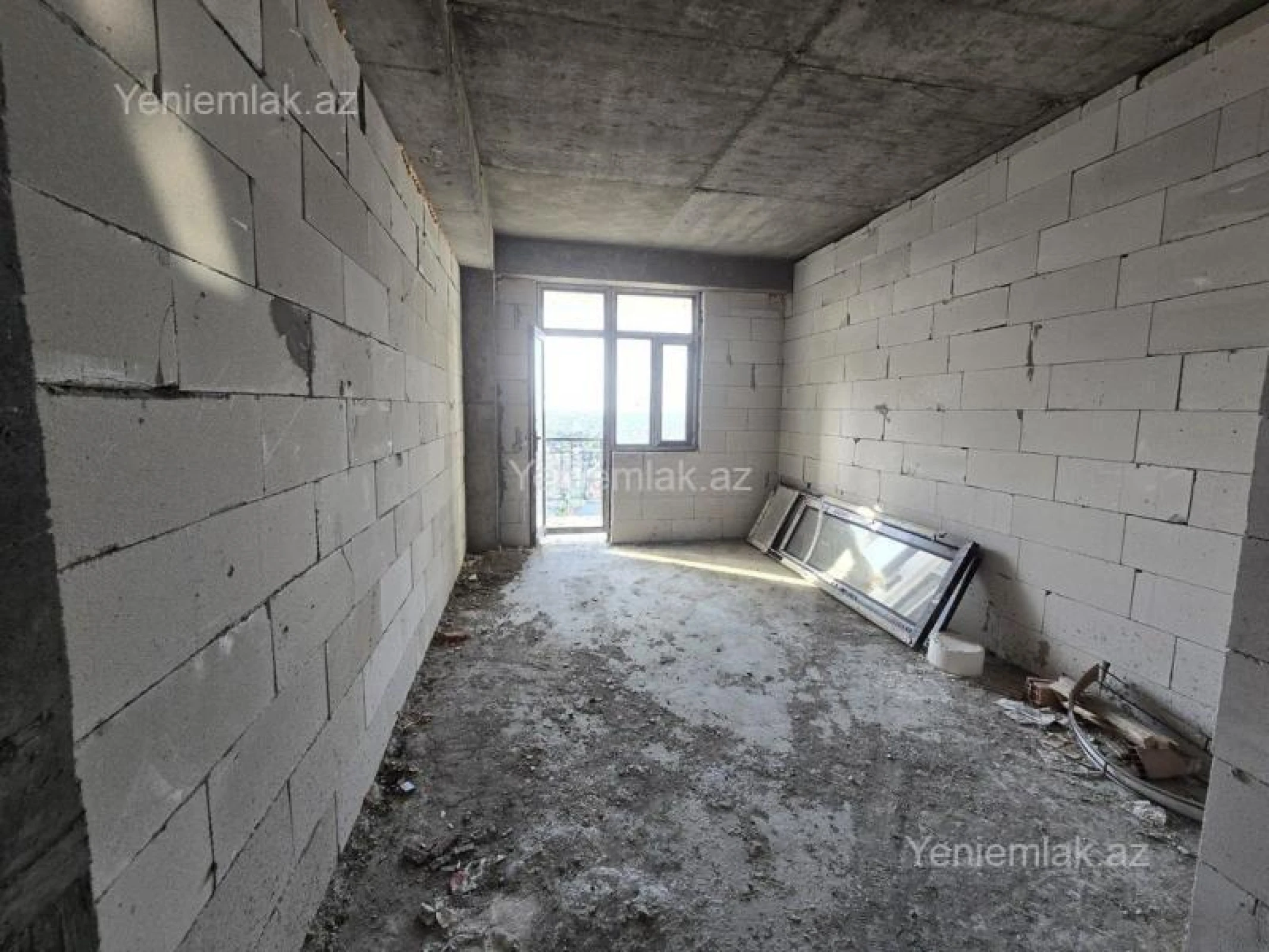 Satılır 3 otaqlı yeni tikili 127 m²