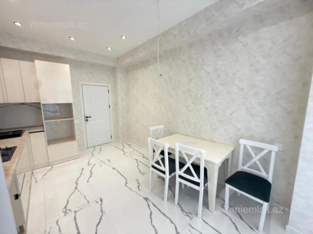 Satılır 2 otaqlı yeni tikili 77 m²