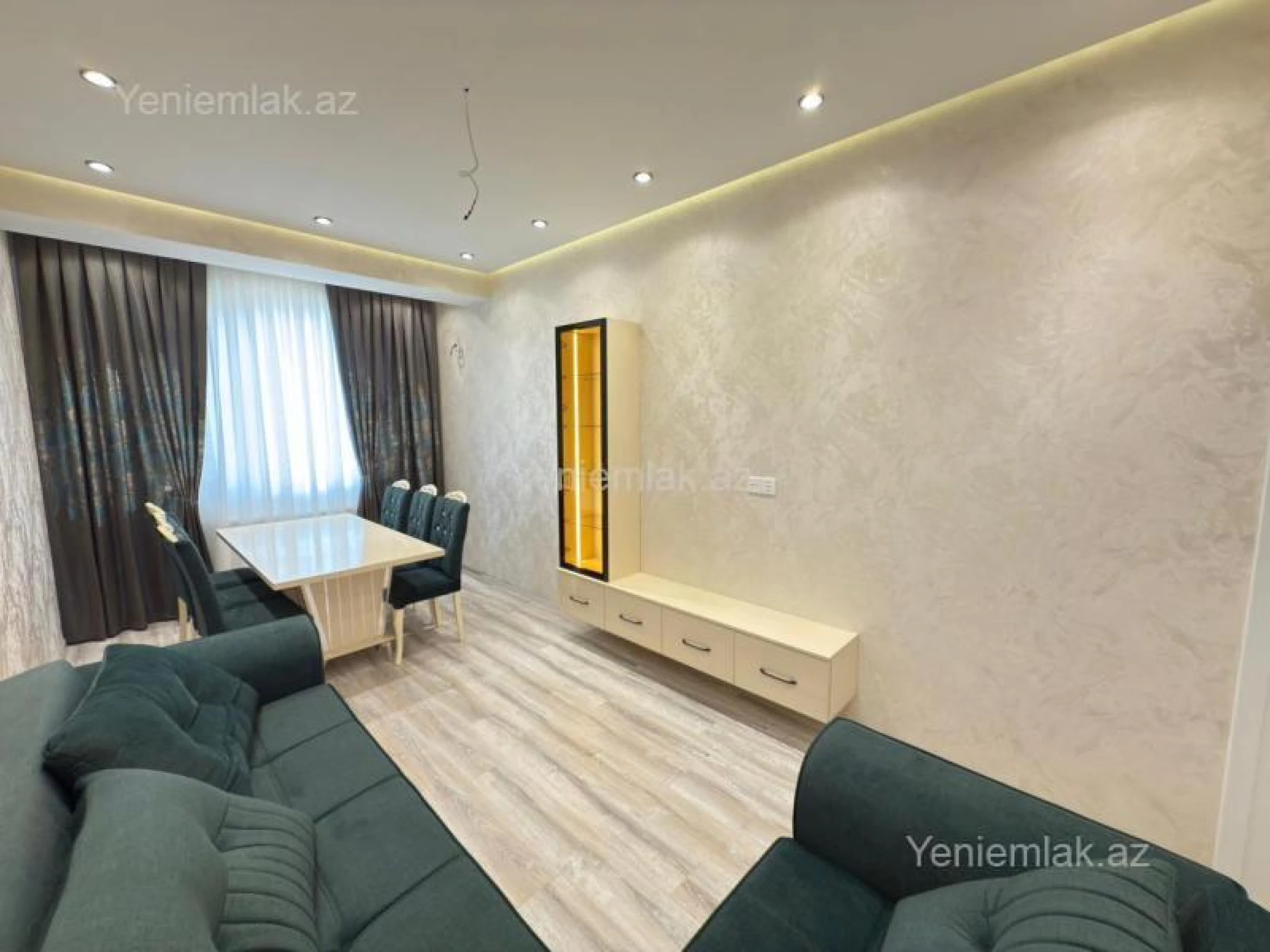 Satılır 2 otaqlı yeni tikili 77 m²