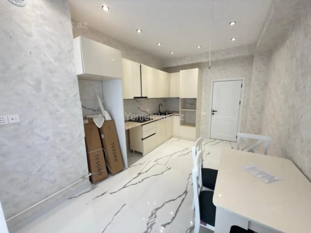 Satılır 2 otaqlı yeni tikili 77 m²