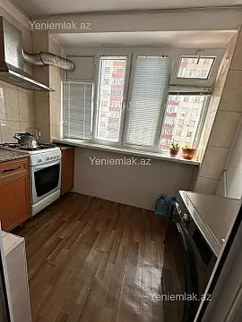 Satılır 3 otaqlı köhnə tikili 80 m²