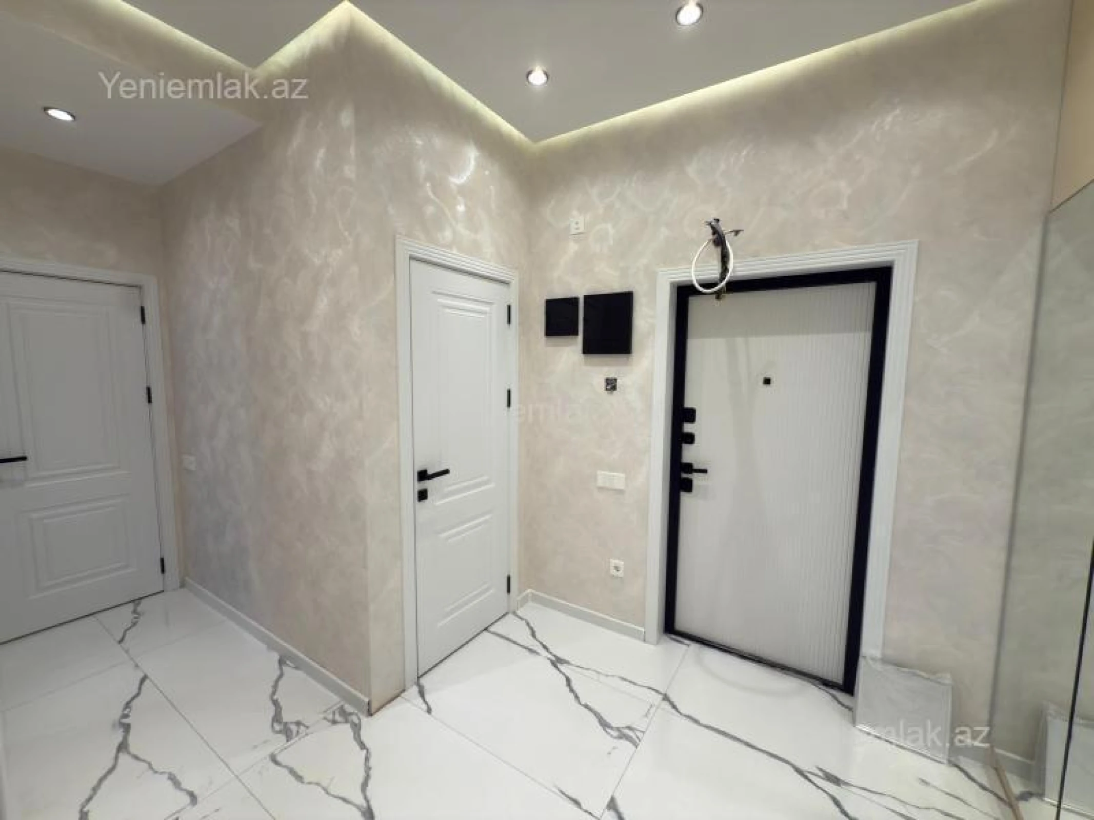 Satılır 2 otaqlı yeni tikili 80 m²