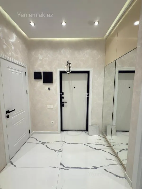 Satılır 2 otaqlı yeni tikili 80 m²