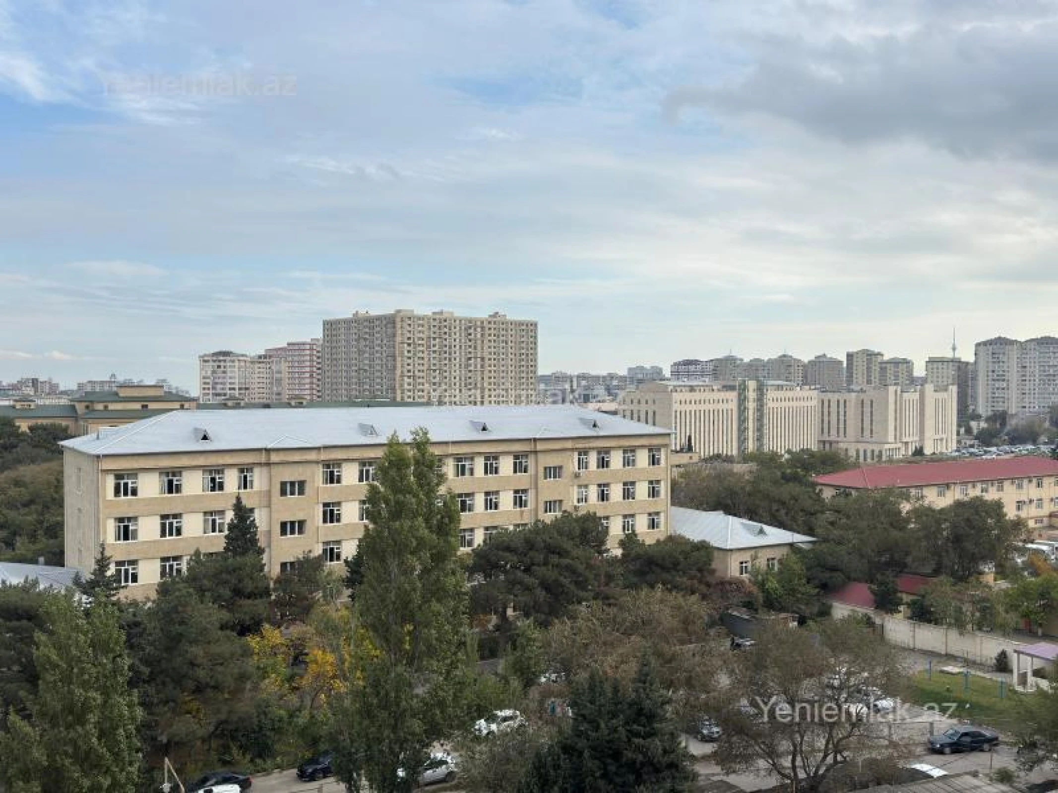 Satılır 2 otaqlı yeni tikili 80 m²