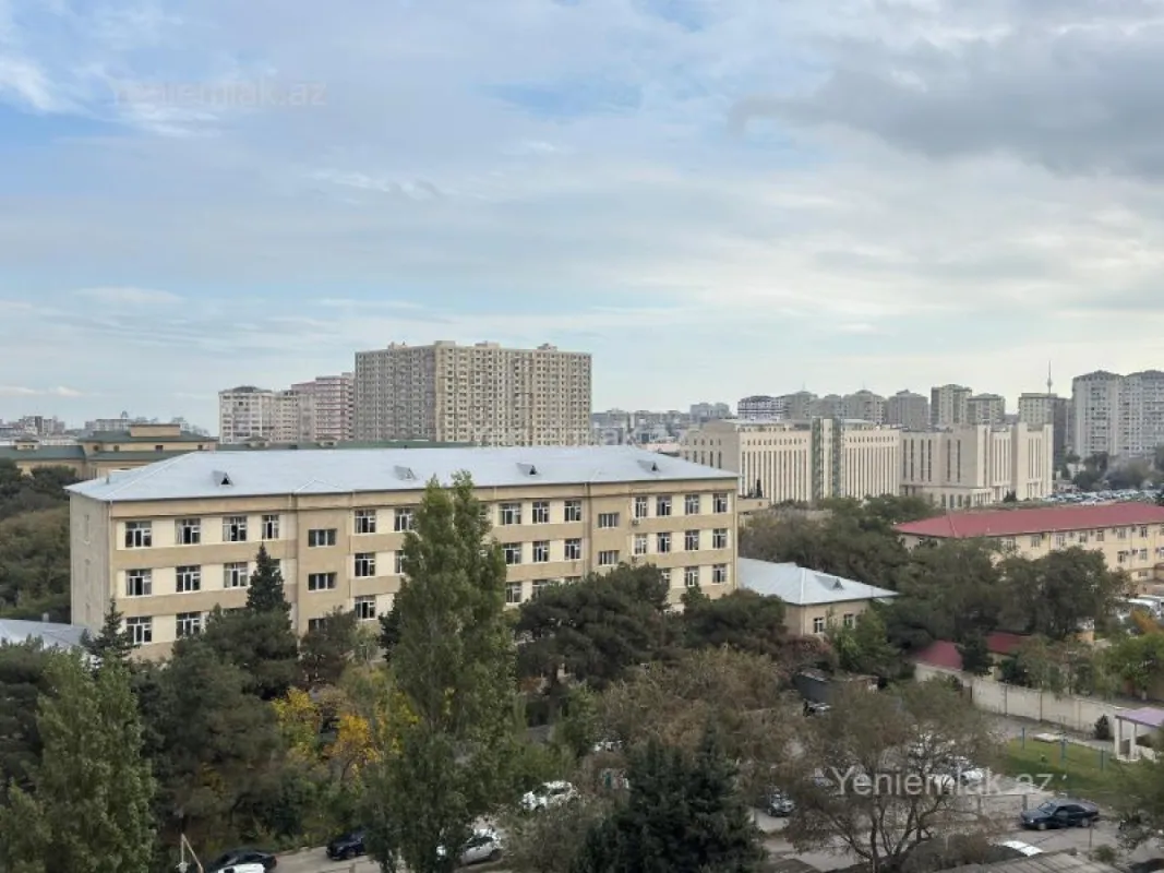 Satılır 2 otaqlı yeni tikili 80 m²