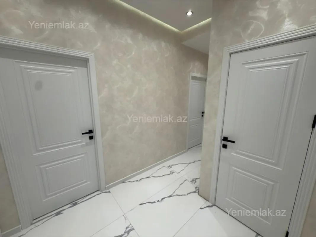 Satılır 2 otaqlı yeni tikili 80 m²
