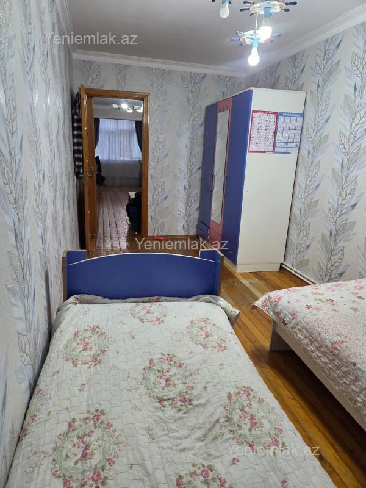 Satılır 3 otaqlı köhnə tikili 76 m²