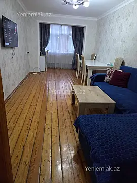 Satılır 3 otaqlı köhnə tikili 76 m² — Sumqayıt, 8-ci mikrorayon 3 otaq 76.00 m²
