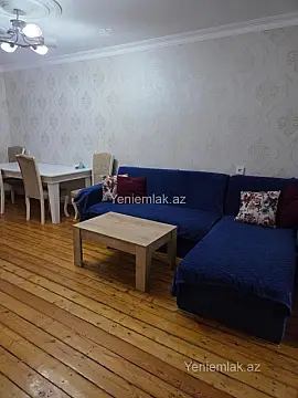 Satılır 3 otaqlı köhnə tikili 76 m²