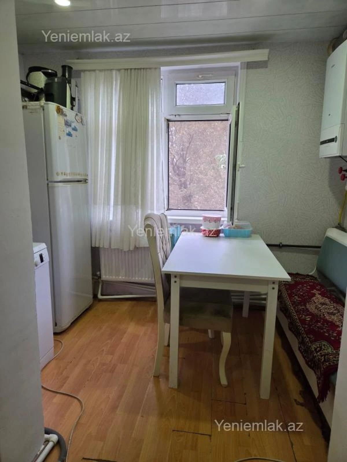 Satılır 3 otaqlı köhnə tikili 76 m²