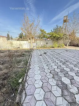 Satılır 7 otaqlı həyət evi 200 m²