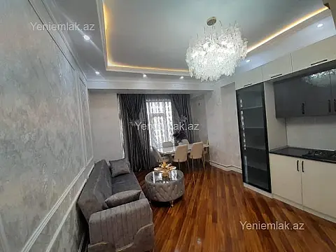 Satılır 3 otaqlı yeni tikili 80 m²
