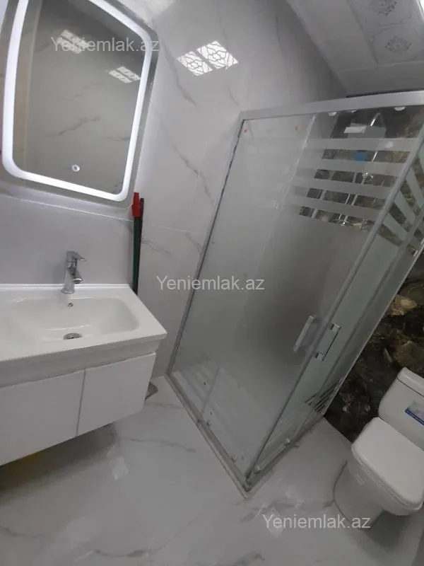 Satılır 3 otaqlı yeni tikili 80 m²