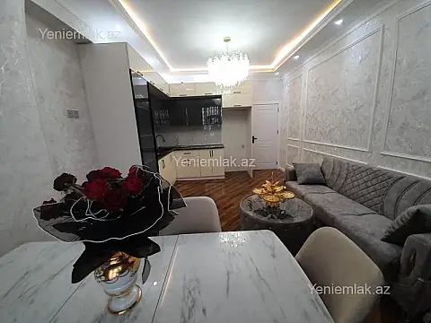 Satılır 3 otaqlı yeni tikili 80 m²