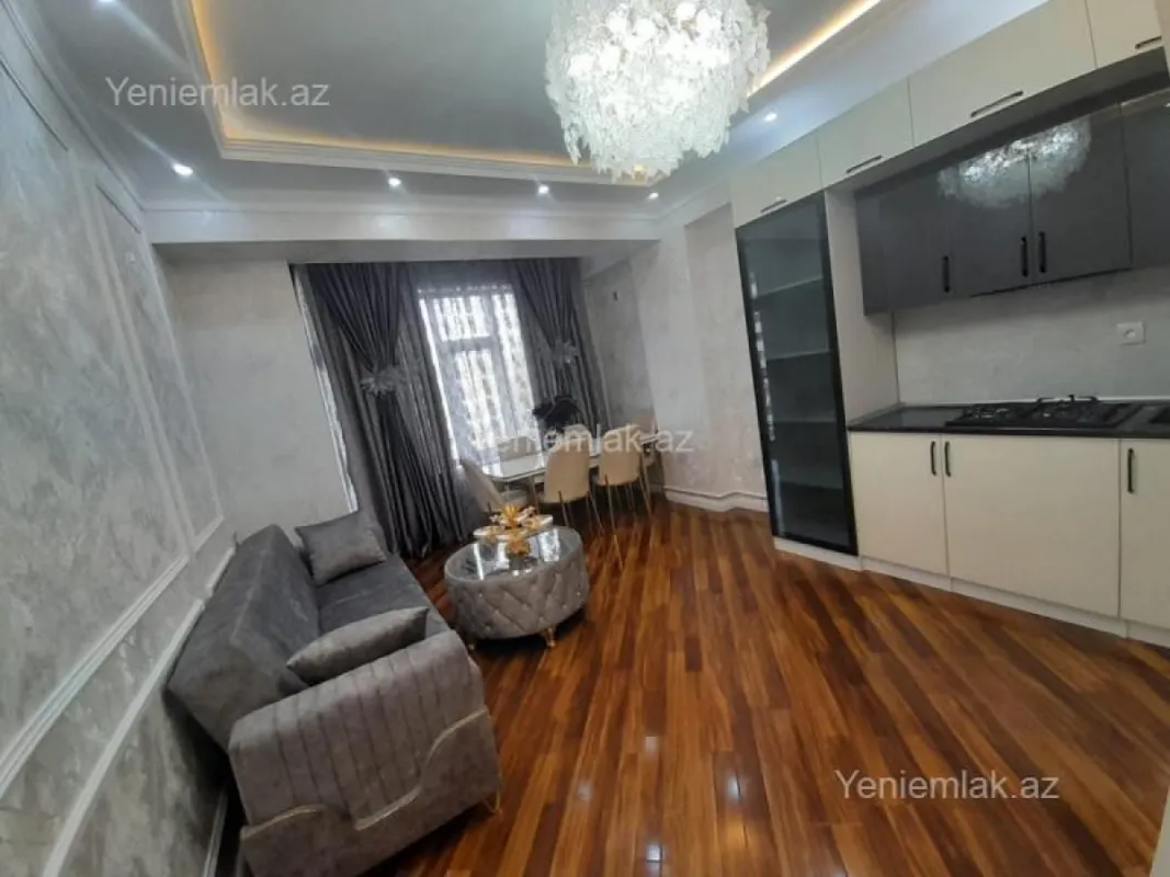 Satılır 3 otaqlı yeni tikili 80 m²