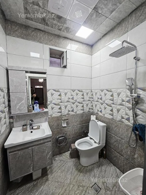 Satılır 4 otaqlı həyət evi 120 m²