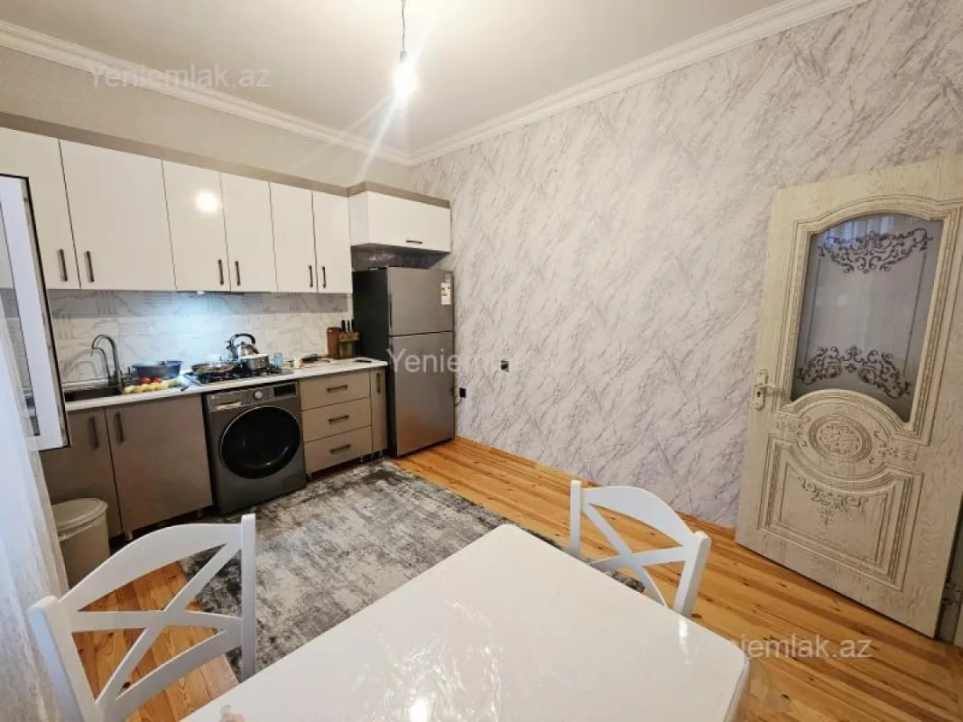 Satılır 4 otaqlı həyət evi 120 m²