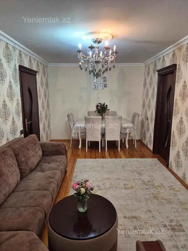 Satılır 2 otaqlı köhnə tikili 47 m²