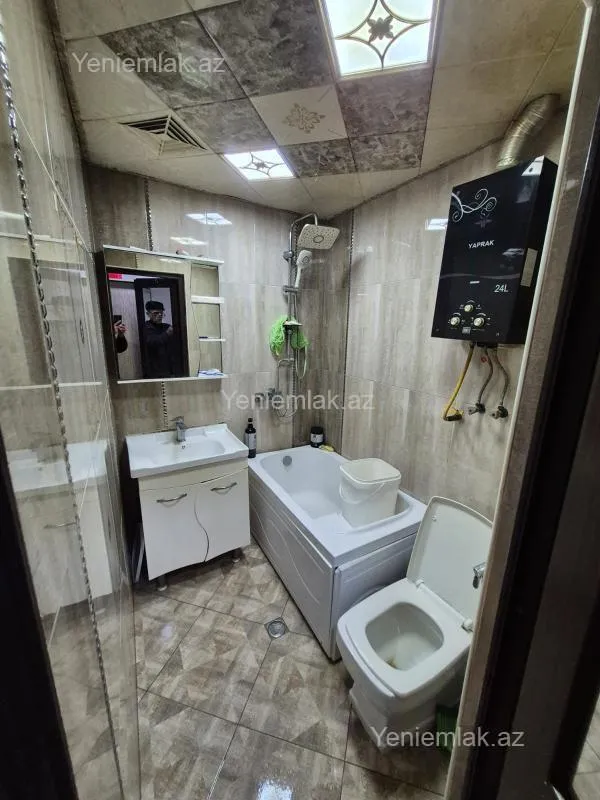 Satılır 2 otaqlı köhnə tikili 47 m²