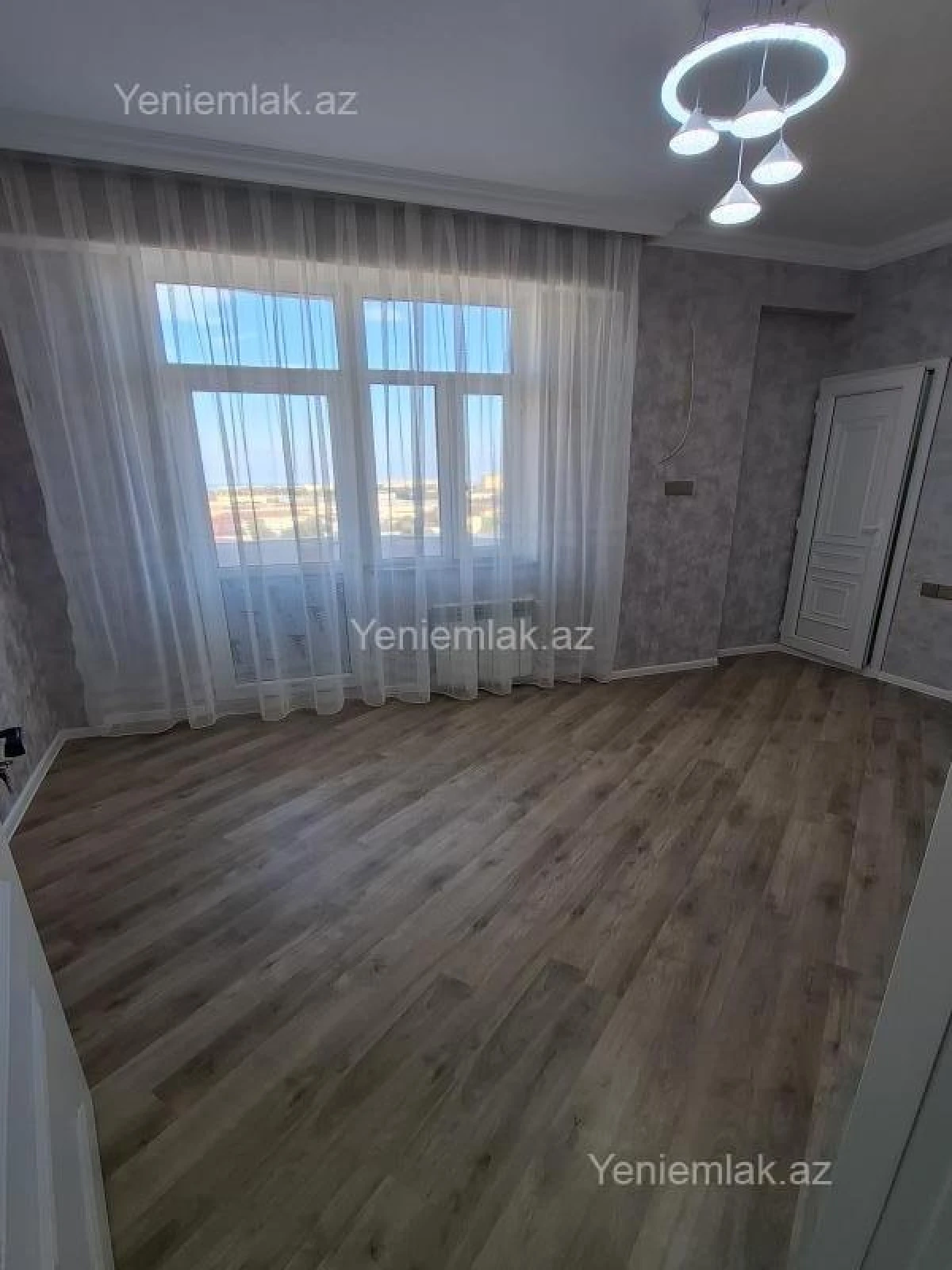 Satılır 2 otaqlı yeni tikili 95 m²