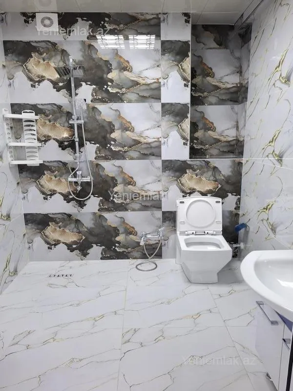 Satılır 2 otaqlı yeni tikili 95 m²