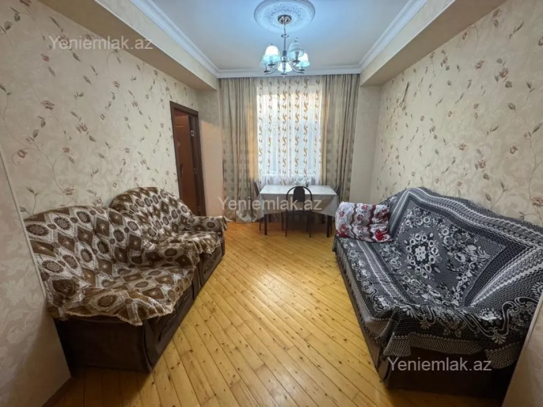 Satılır 3 otaqlı yeni tikili 74 m²