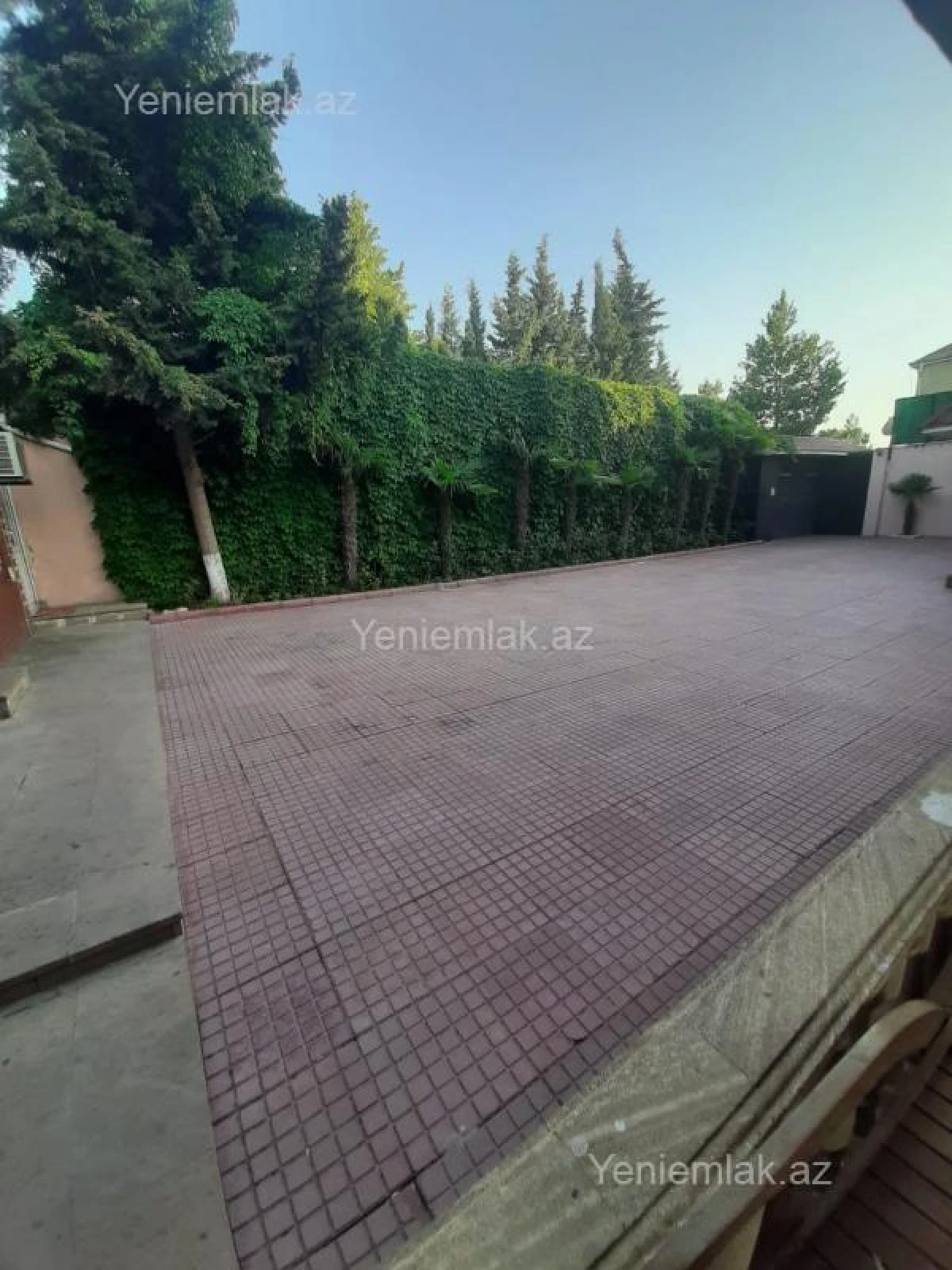 Satılır 6 otaqlı həyət evi 350 m²