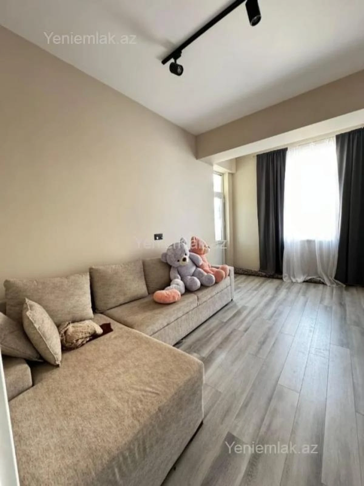 Satılır 2 otaqlı yeni tikili 67 m²