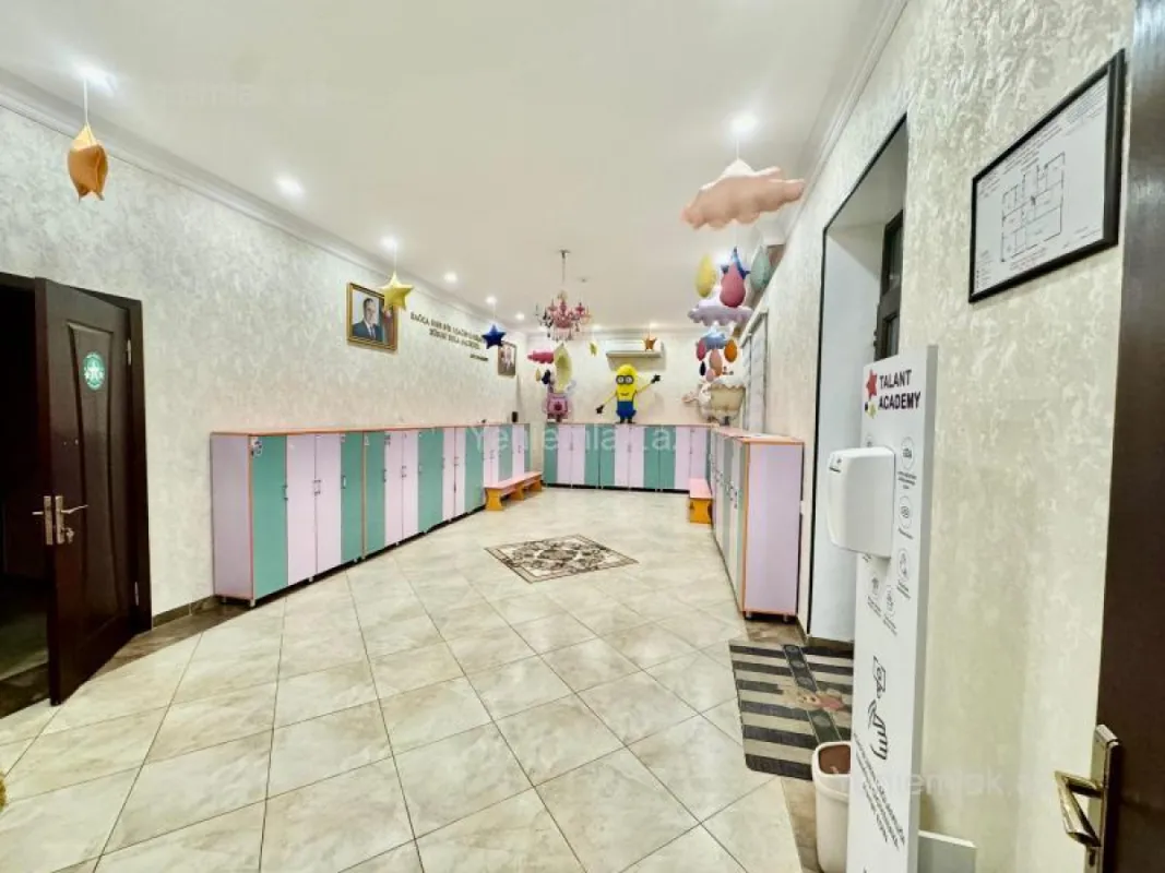 Satılır 16 otaqlı obyekt 2000 m²