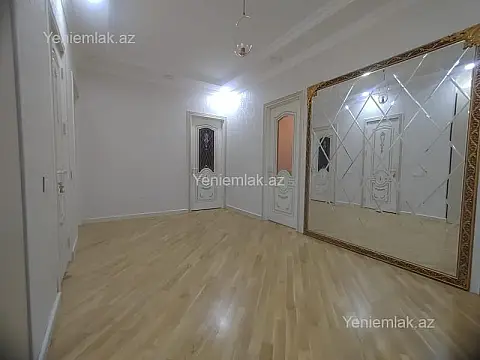 Satılır 4 otaqlı yeni tikili 220 m²