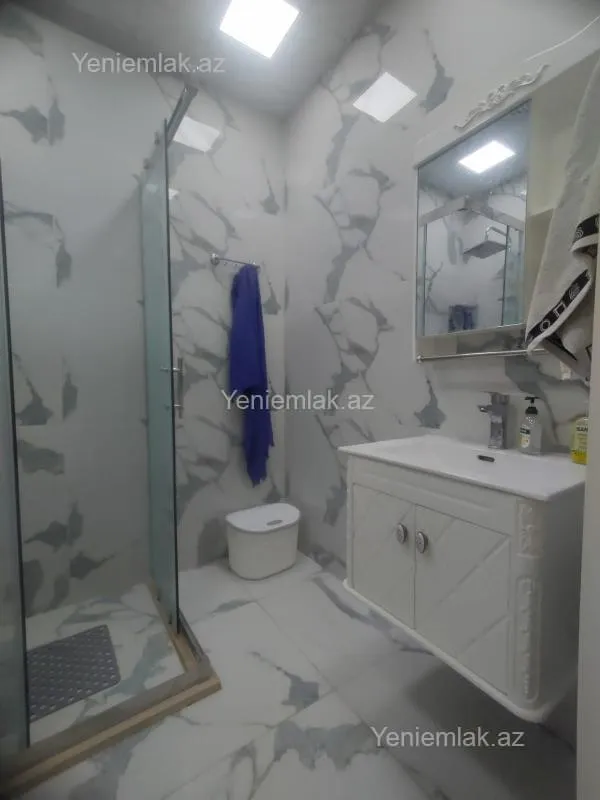 Satılır 4 otaqlı yeni tikili 220 m²