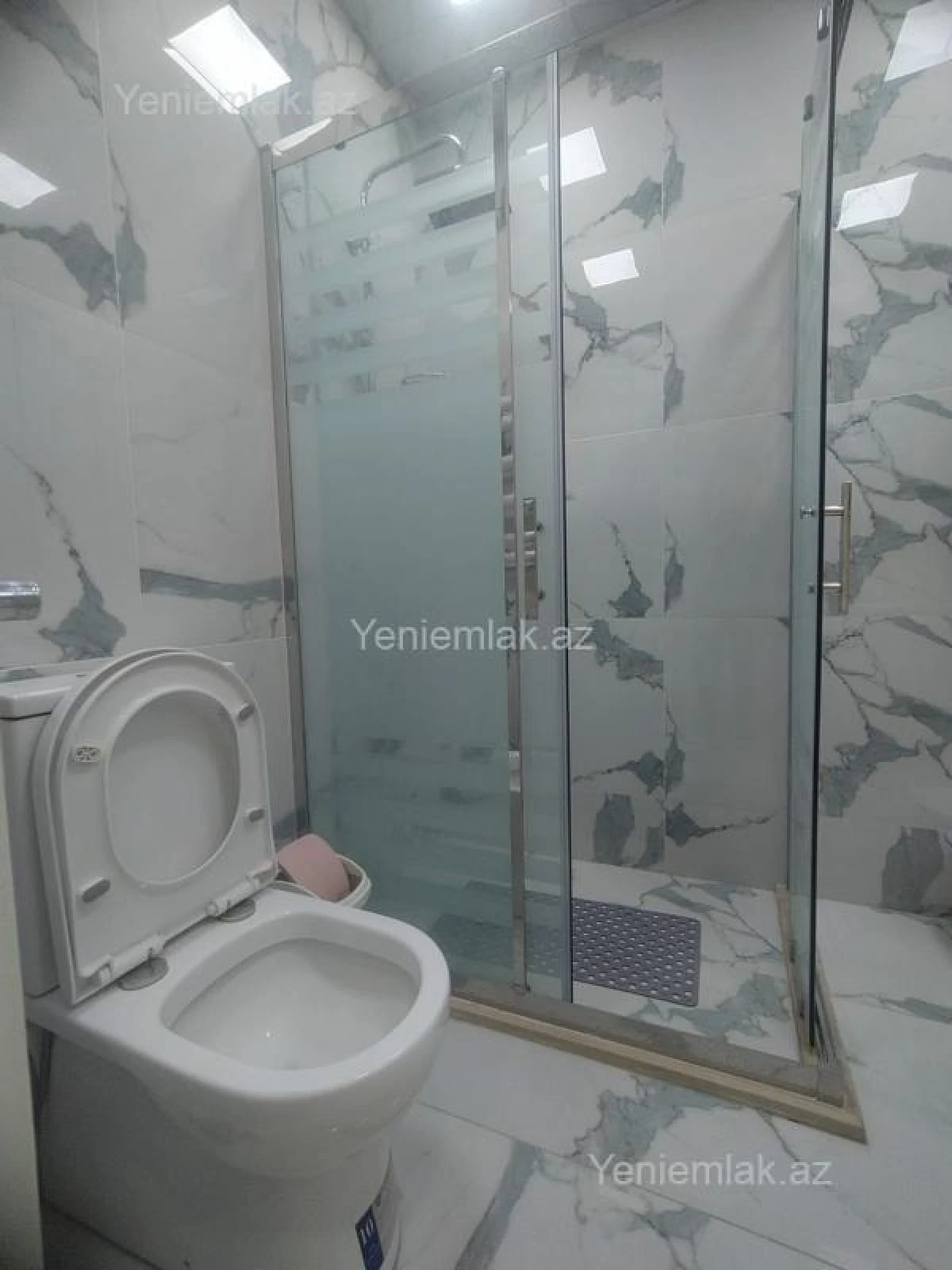 Satılır 4 otaqlı yeni tikili 220 m²