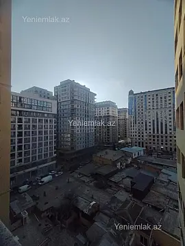 Satılır 4 otaqlı yeni tikili 220 m²