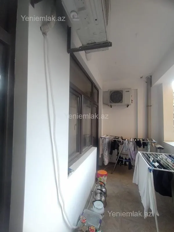 Satılır 4 otaqlı yeni tikili 220 m²