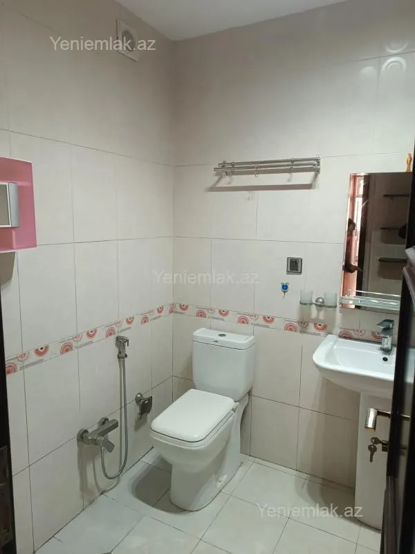 Satılır 3 otaqlı yeni tikili 112 m²