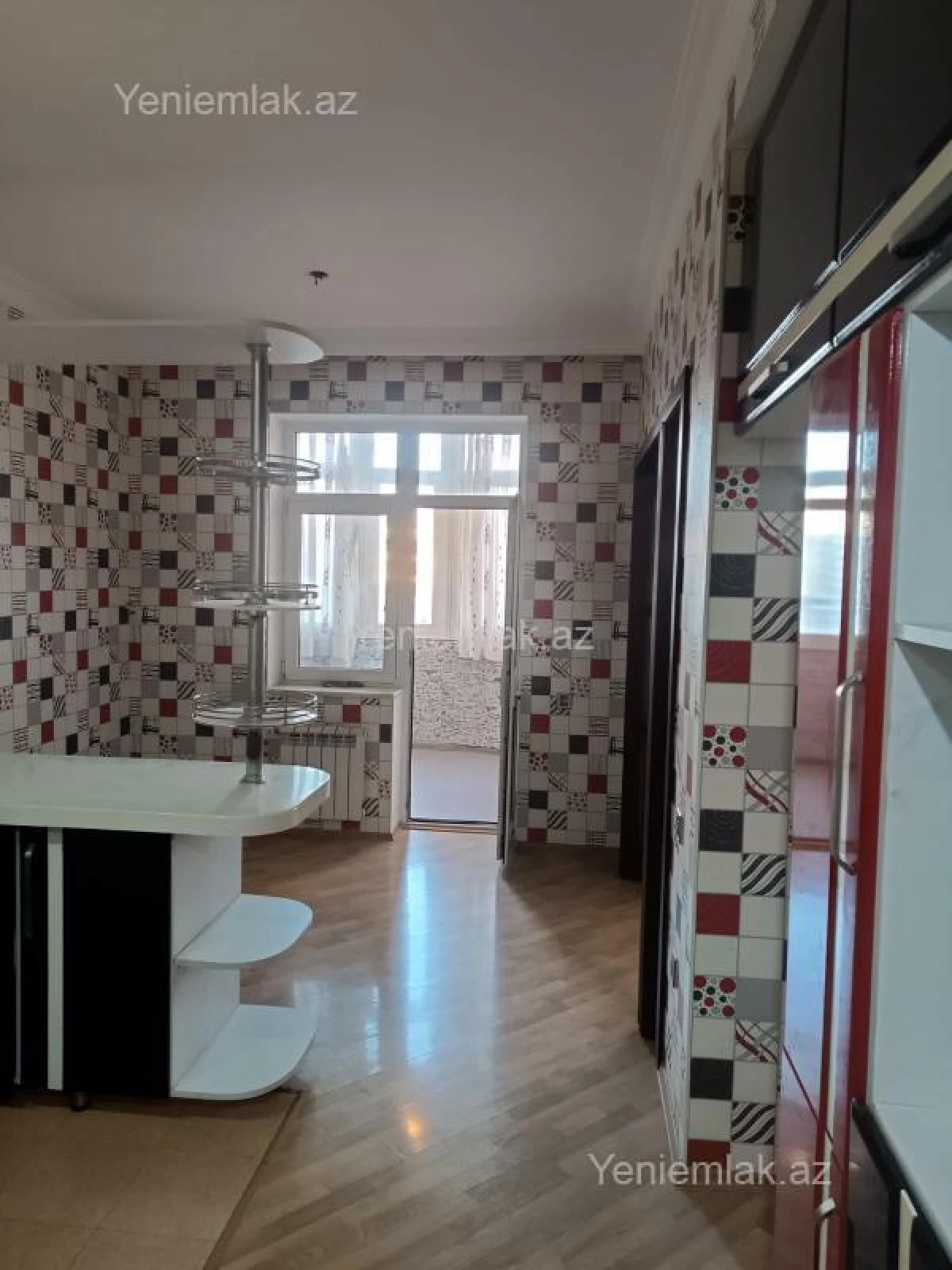 Satılır 3 otaqlı yeni tikili 112 m²