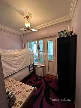 Satılır 2 otaqlı köhnə tikili 65 m²